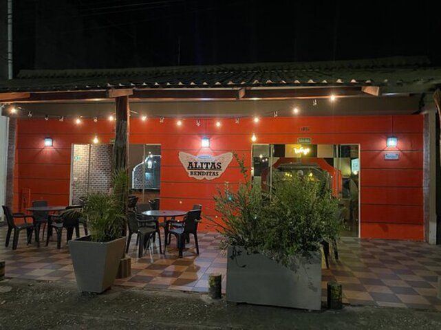Alitas Benditas