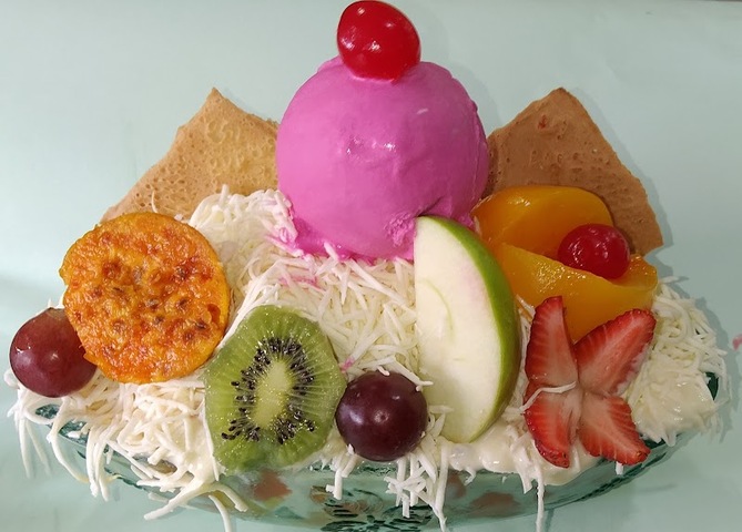 Fruteria Heladería y waffles aladin (patti)