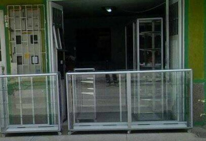 VIDRIERÍA MARQUETERÍA 11 11