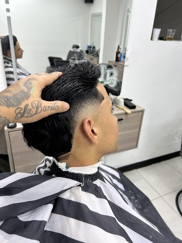Barbería LB sede Itagui