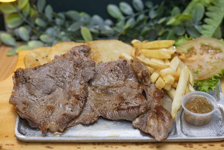 Magal Lechonería de Tradición