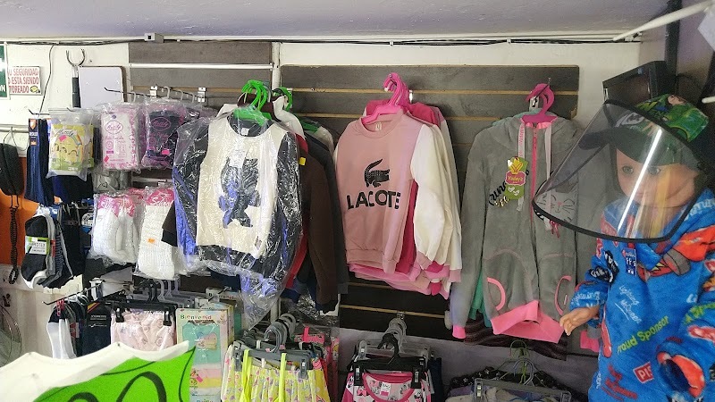 Arcangeles Fashion Store / Almacén de Ropa para toda la Familia