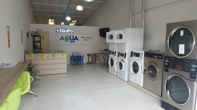 Aqualava Lavanderia Autoservicio