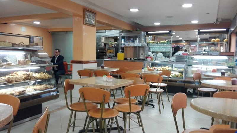 El Dorado Panadería, Restaurante y Pastelería