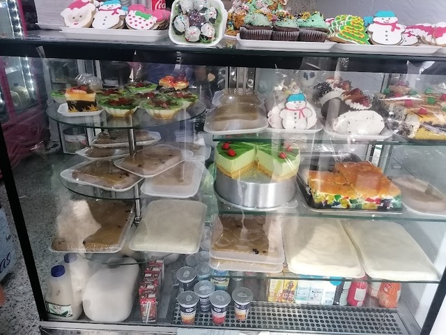 Panadería Y Pastelería Delicias Colombianas Bogotá