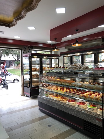 Panadería y Pastelería Vilanova