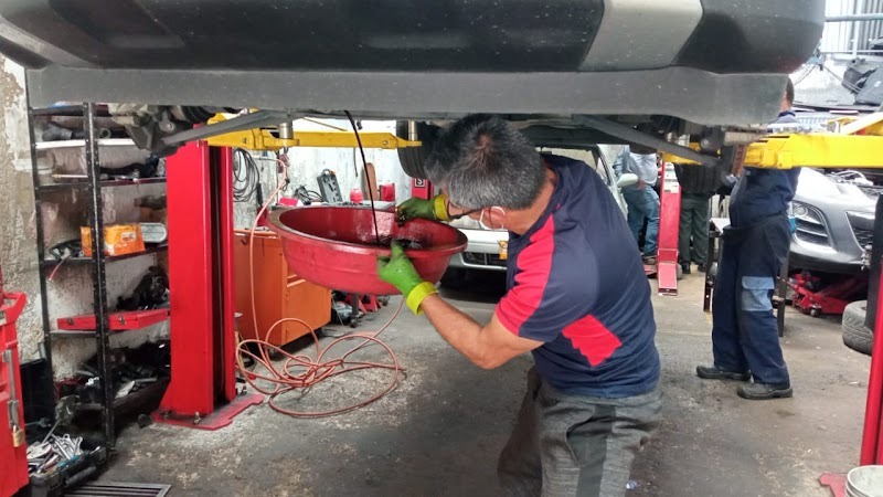 taller de Mecánica Javiautos