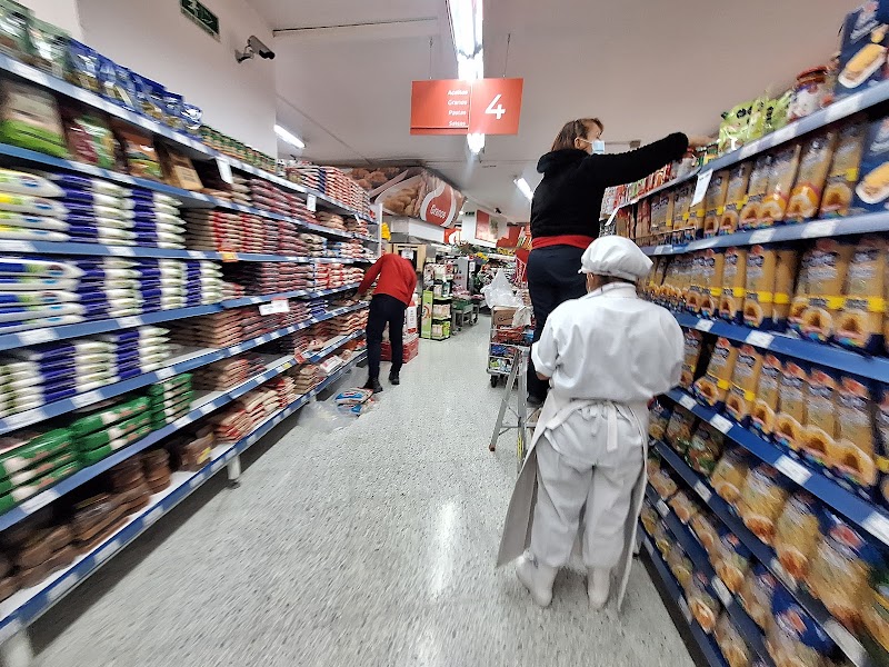 Supermarket and drugstore Olympic Av 19