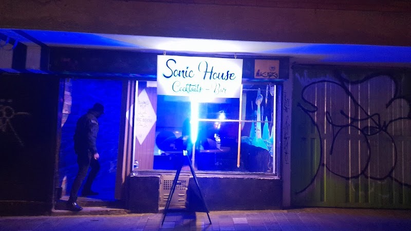 Sonic House Bar