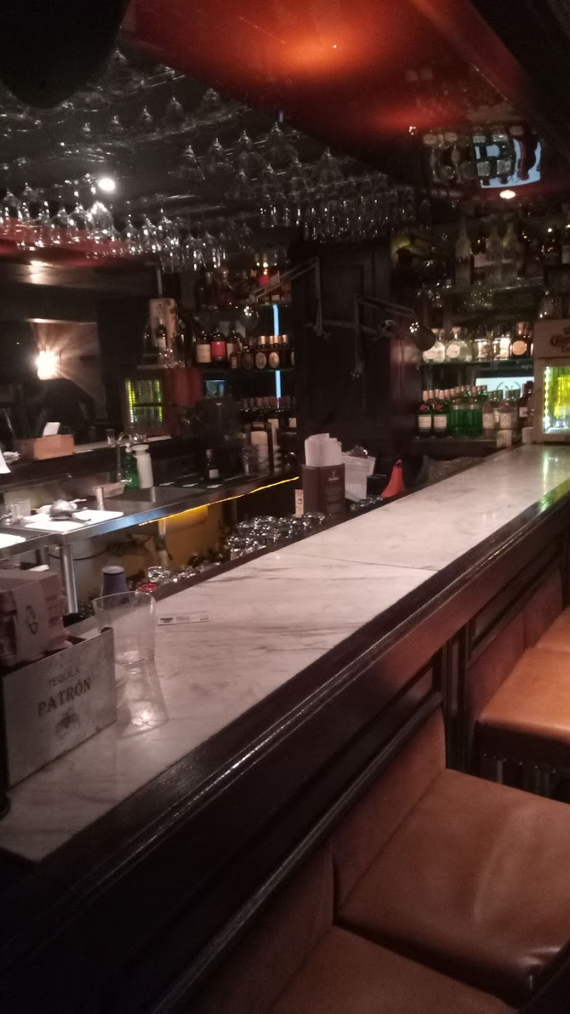 Napoleon Bar