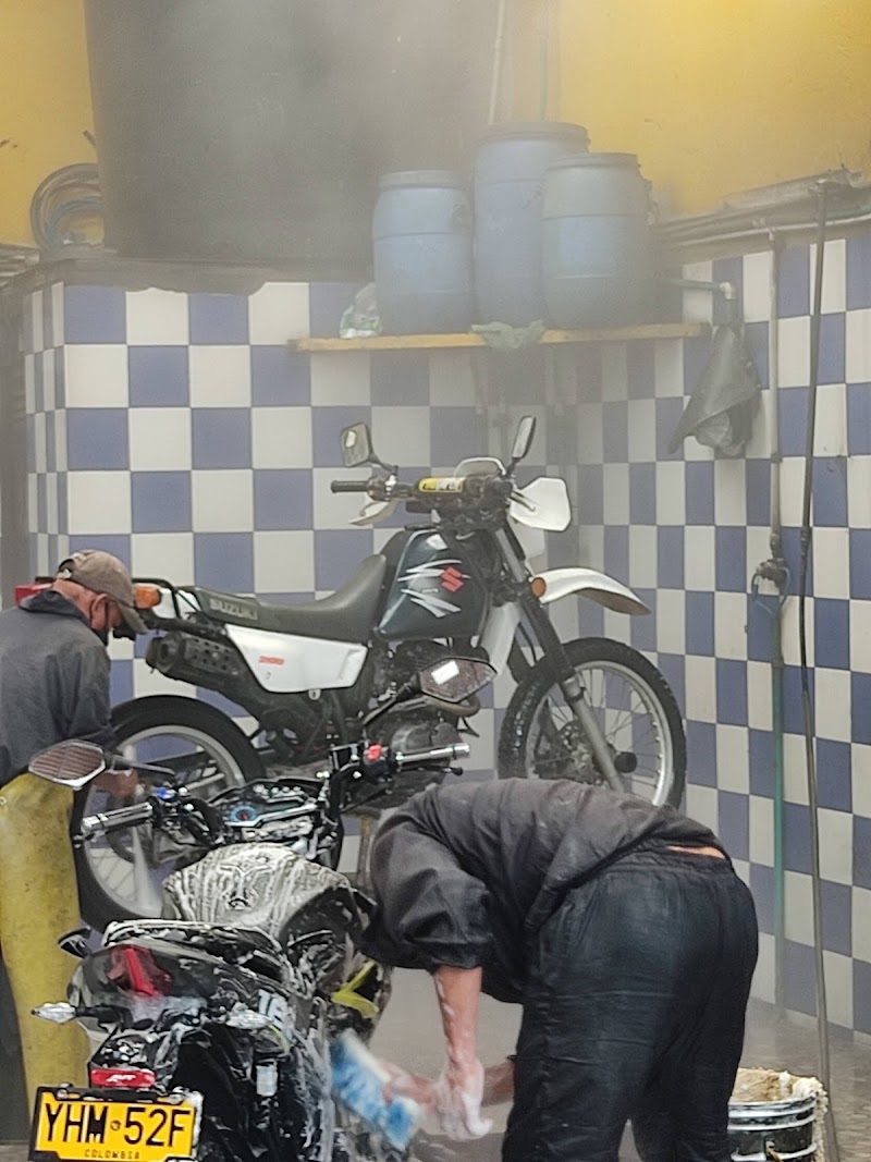 LAVADO DE MOTOS