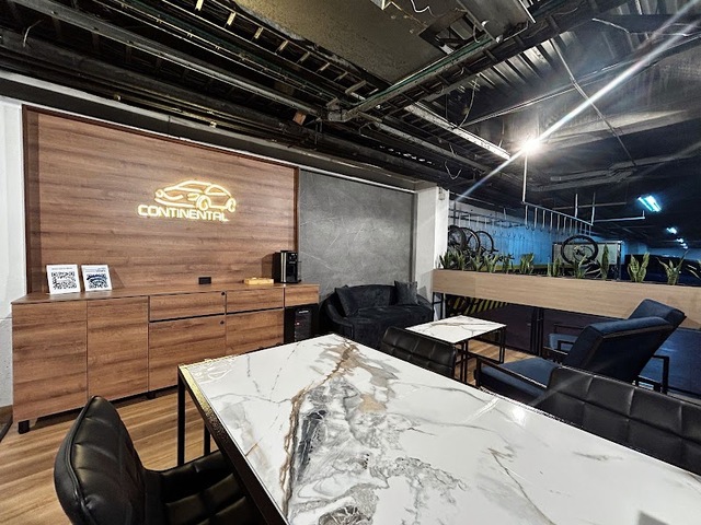 Autolavado Continental Car Wash & Detailing: Lavado de Tapicería, Polichado, Encerado