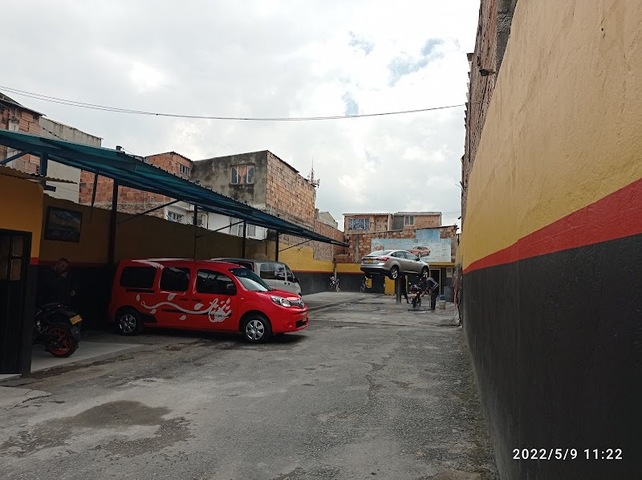 Auto wash center express