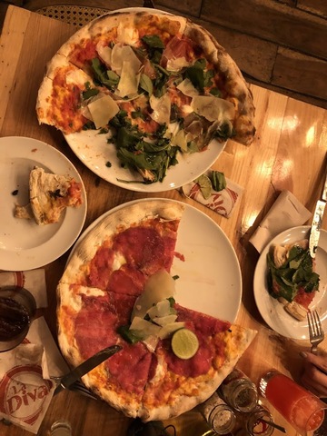 La Madonna Pizzería