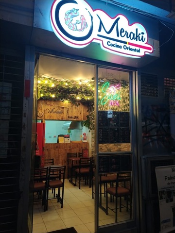 Meraki Sushi & Wok Cocina Oriental