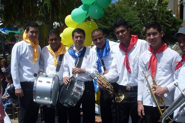 Banda Papayera y Orquesta Los Asociados 1A Bogotá
