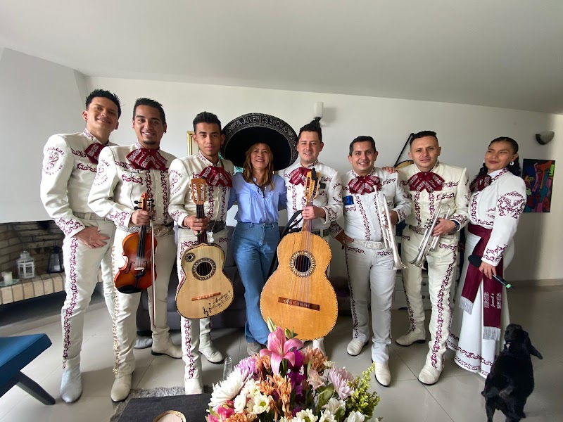Juvenil's Mariachi Show