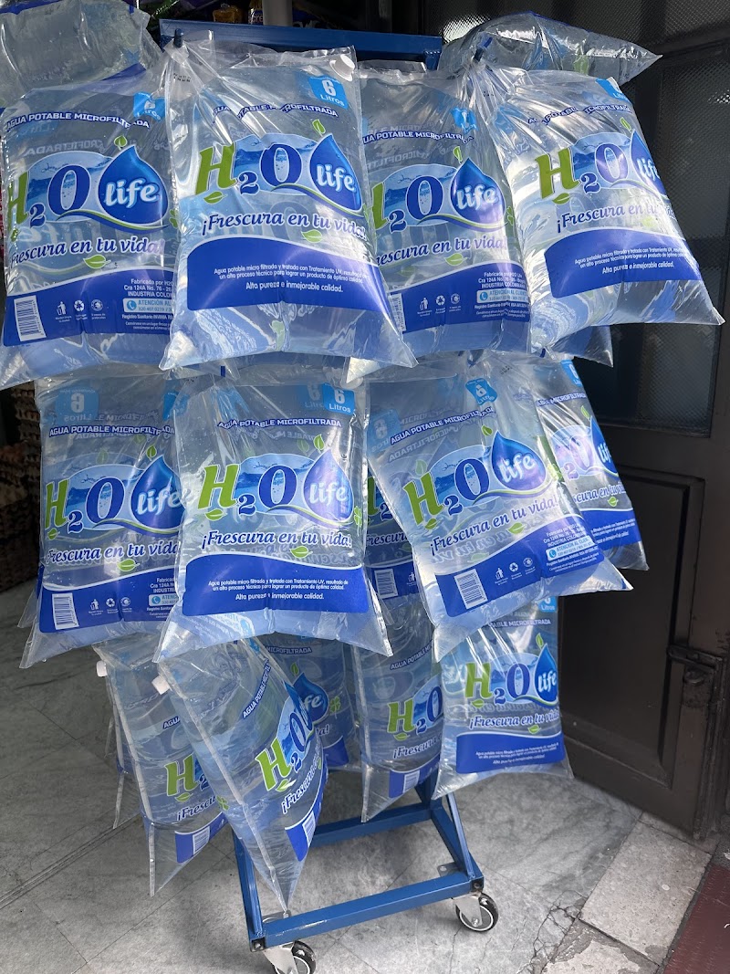 AGUA H2O LIFE SAS
