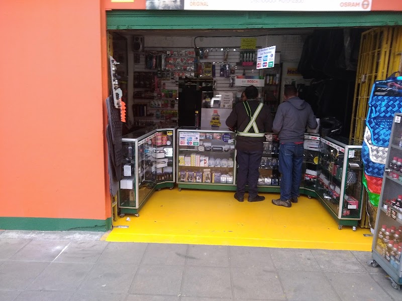 IMPORTADORA Y COMERCIALIZADORA LA HORMIGA S.A.S