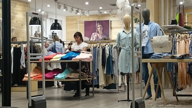 El Tesoro Parque Comercial