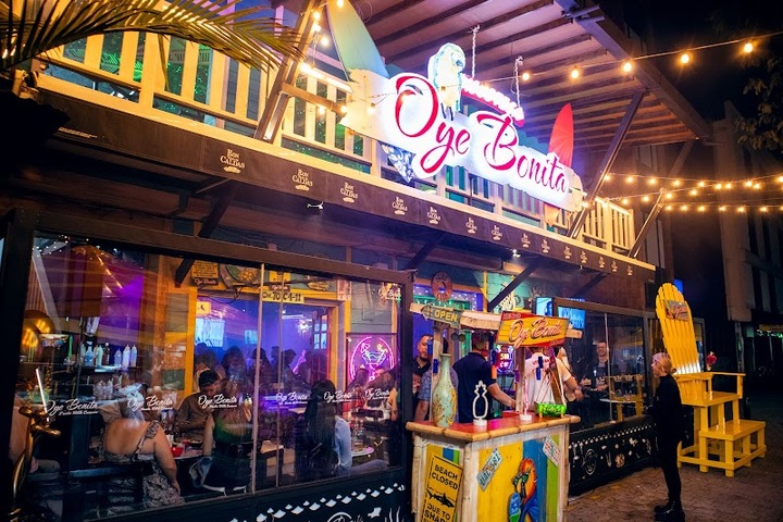 Discoteca Oye bonita la 70