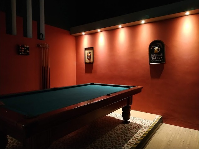 Public House Laureles