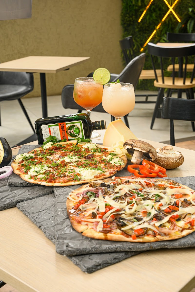 Vesuvio Pizzeria
