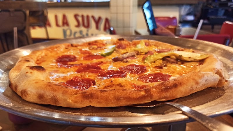La Propia Pizzería