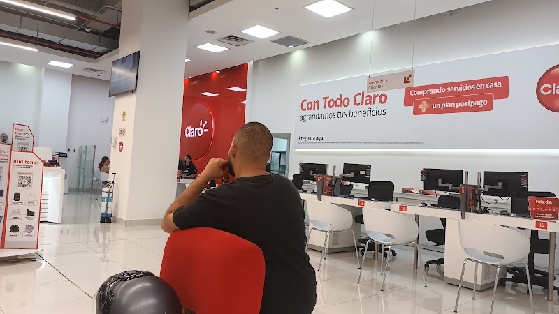 CAV Claro Medellín Santa Fe | Claro Pay