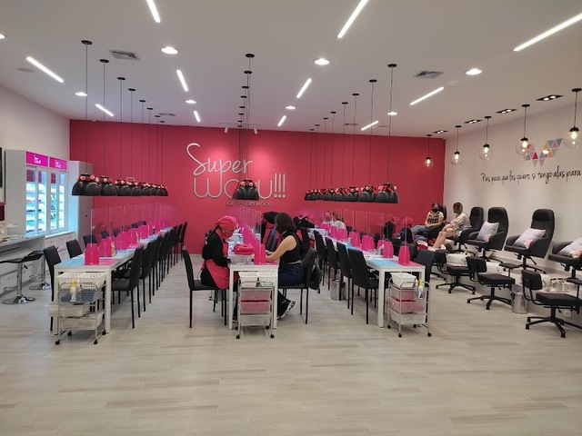 Super Wow El Tesoro - Spa de uñas