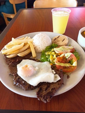 La mesa de la abuela