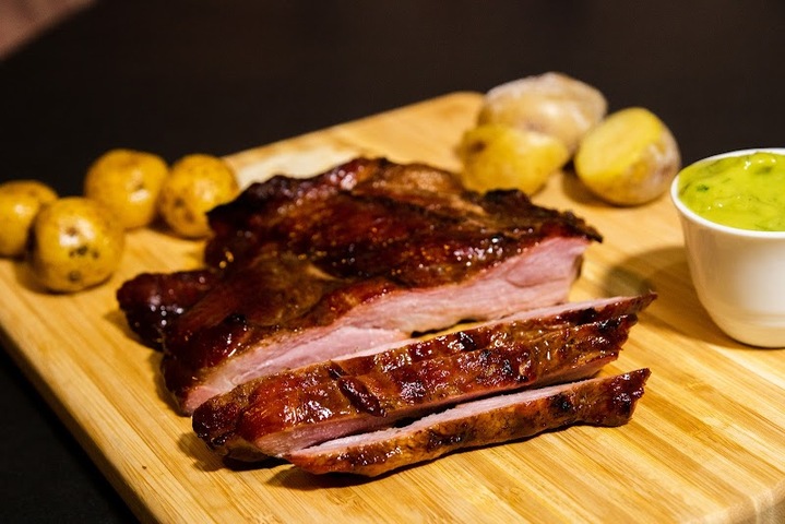 Legado Cocina Colombiana Laureles - Lechona y Carne a la llanera