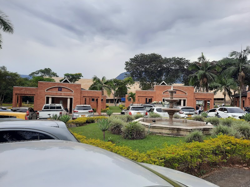 Cementerio Campos de Paz