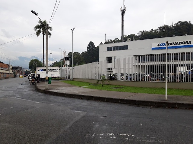Coordinadora Sede Principal Medellín La 30