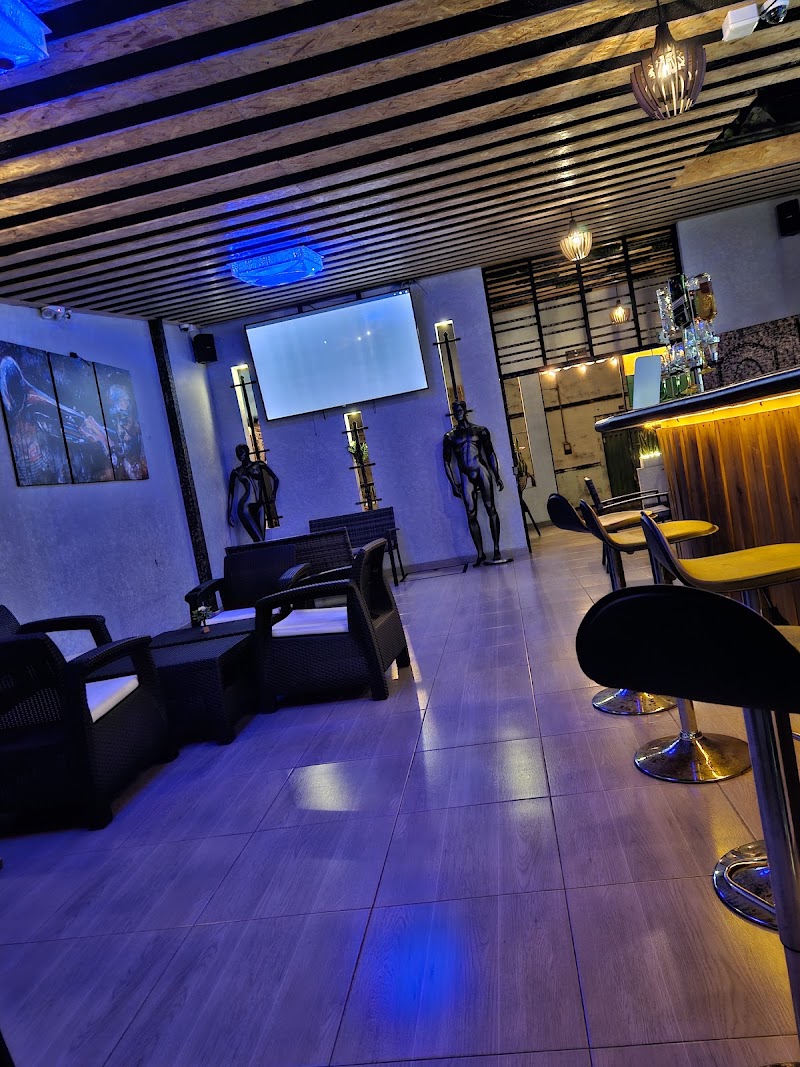 Los Amigos Bar