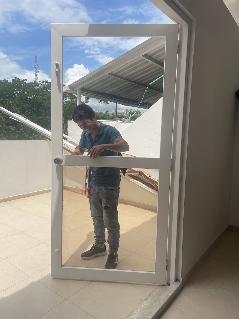Vidrios y Aluminios FC