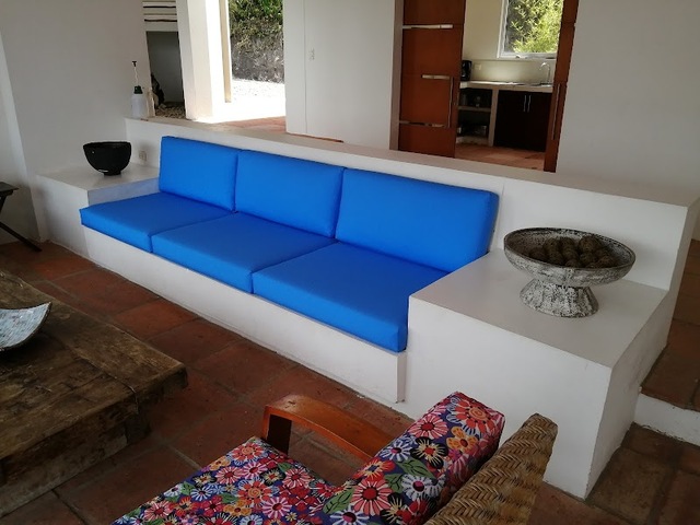 Muebles, Tapiceria Ed. Rojo