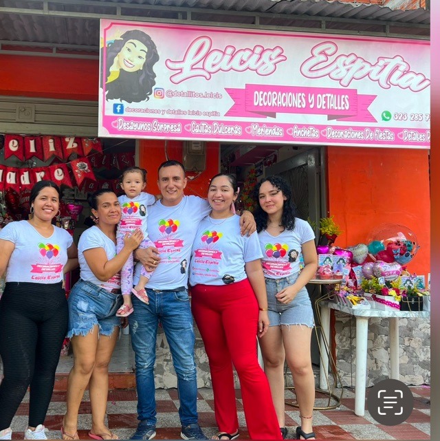Detallitos Leicis piñateria detalles regalos desayunos decorados