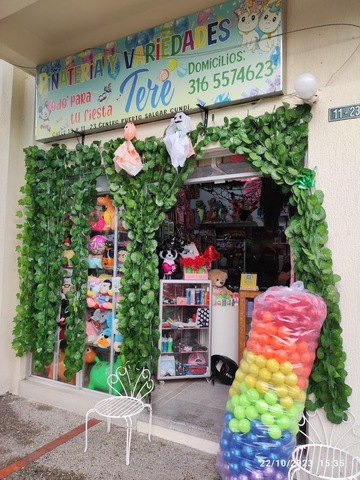 Piñateria y Variedades Tere