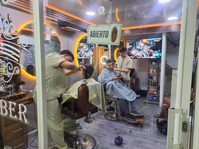 Barberia | The Lux Barber