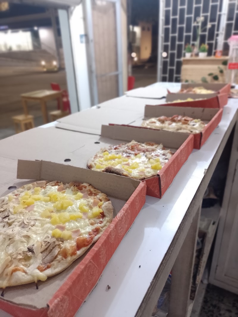 Pizzeria salame peperoni