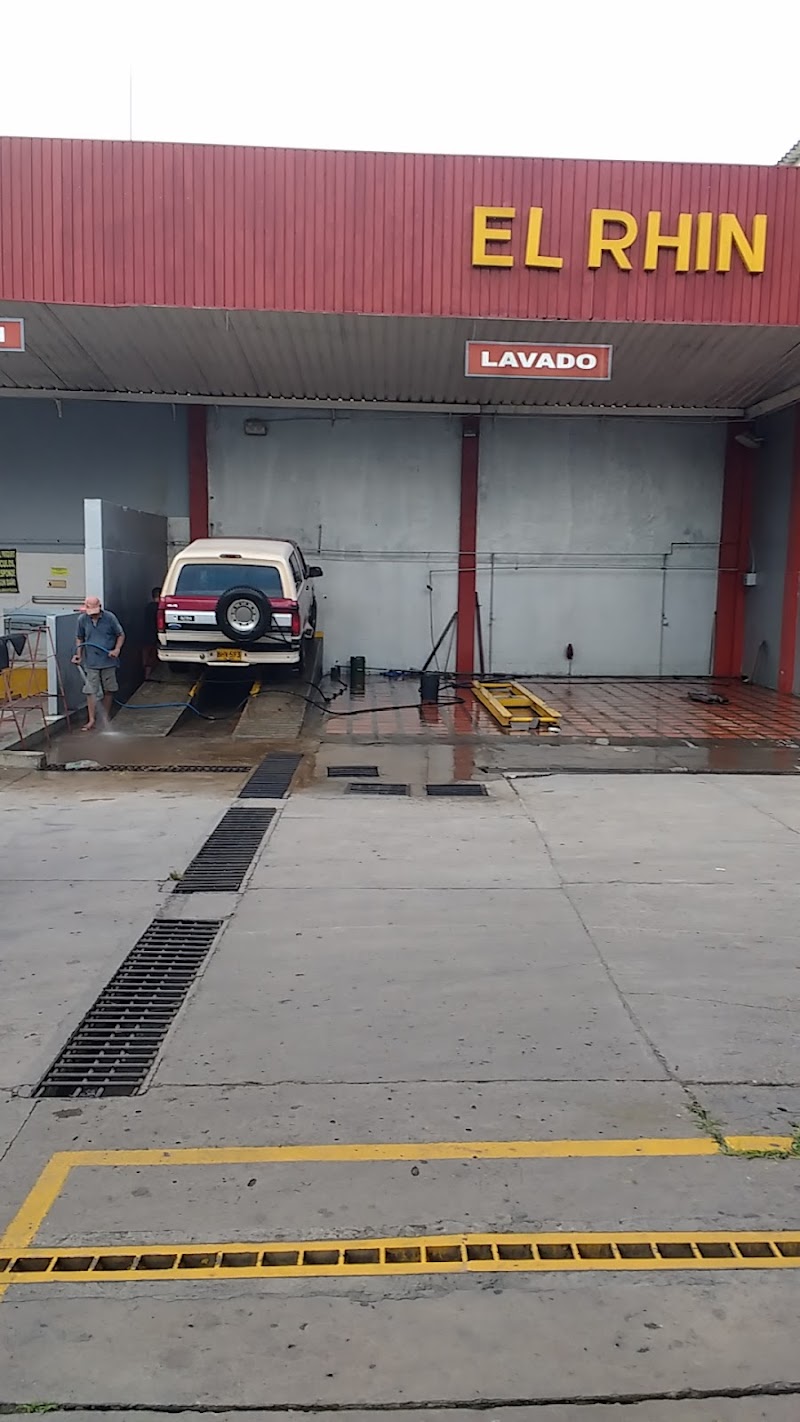 ESTACION DE GASOLINA EL RHIN