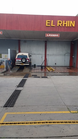 ESTACION DE GASOLINA EL RHIN