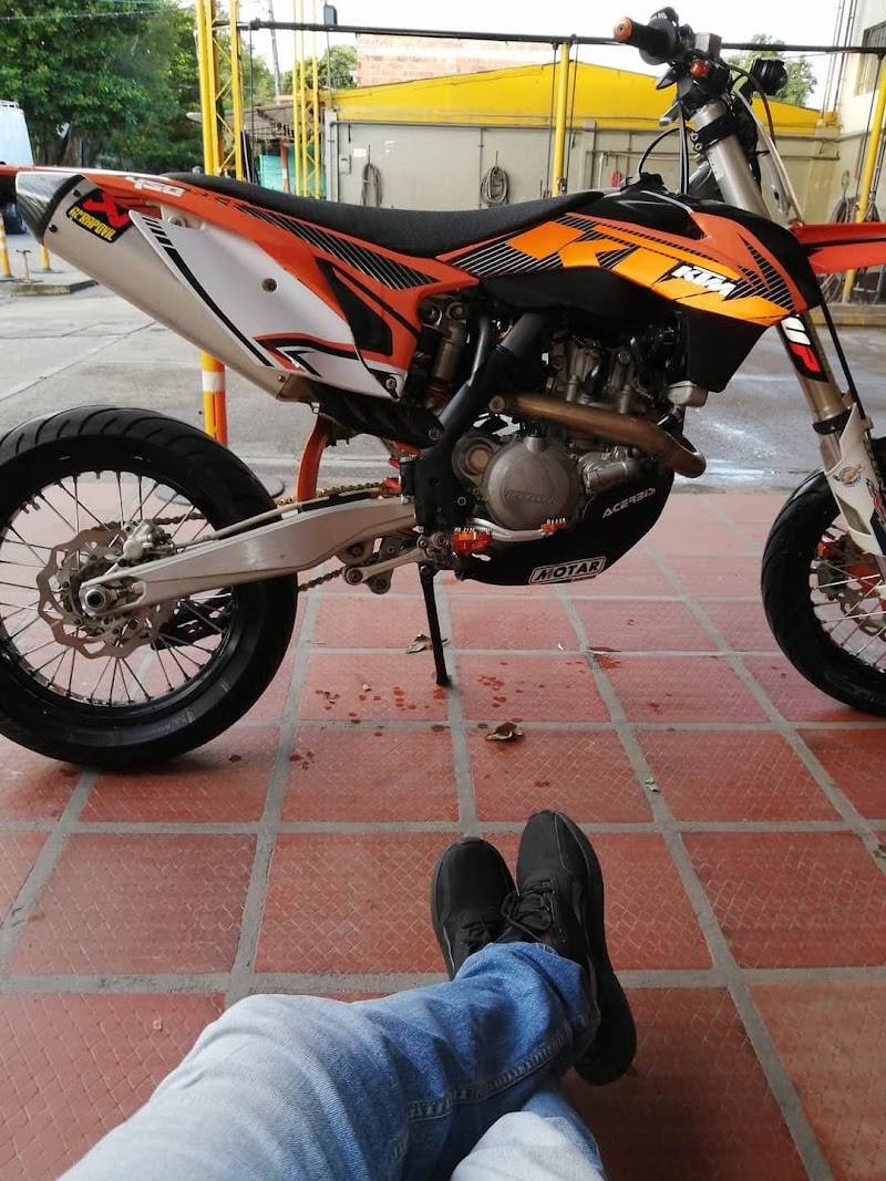 Autolavado Juanes