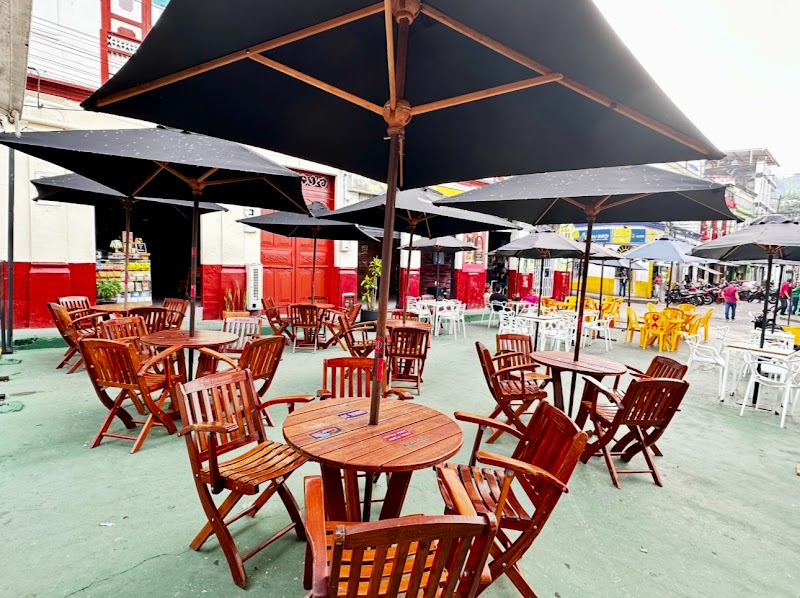 El Cordillera Gastro Bar