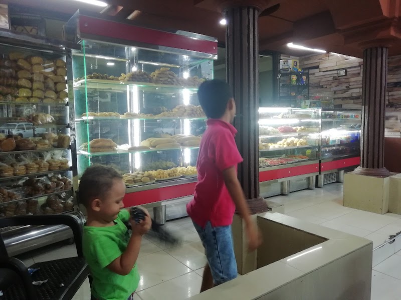 Panaderia Pasteleria JB.B