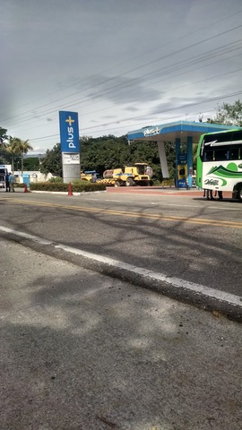 Mobil Esso Service Station Armero