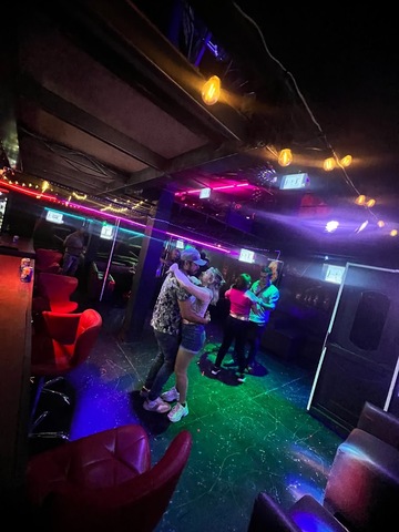 1800 La cueva de Leo