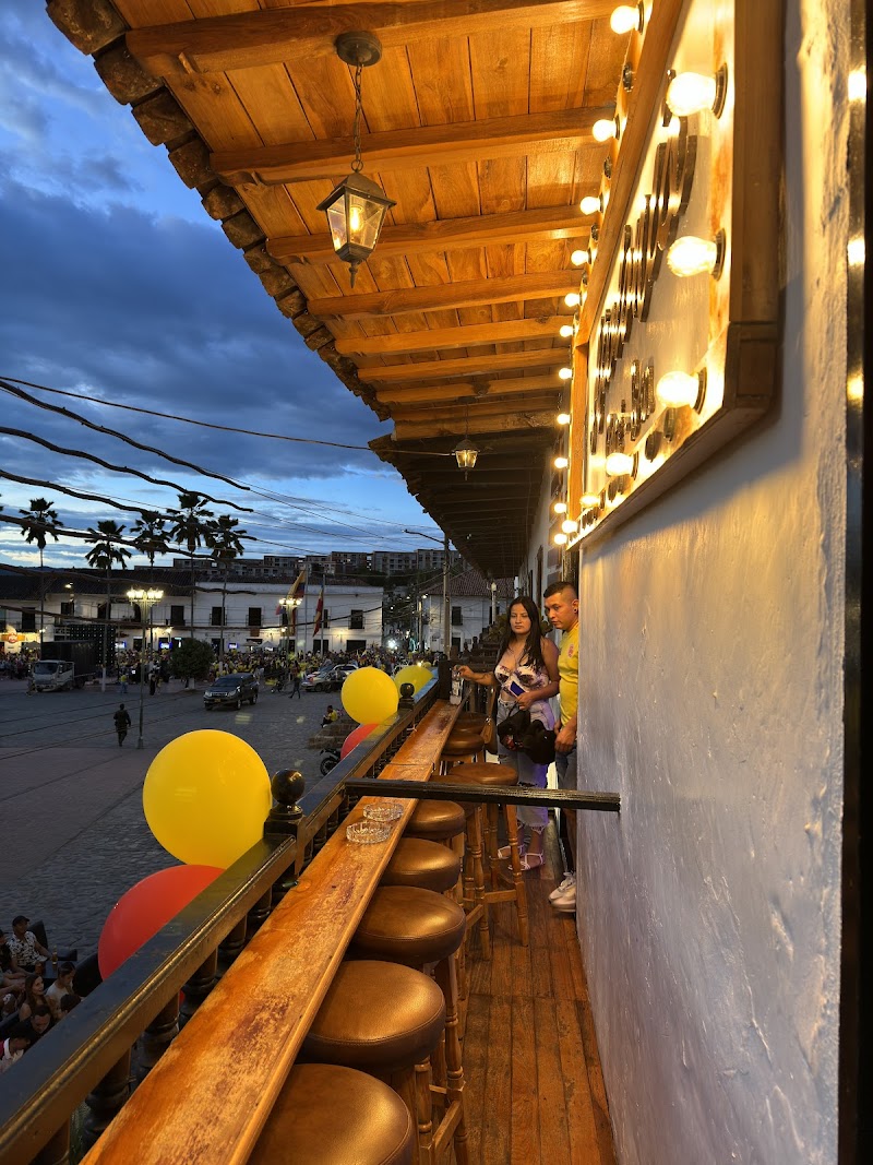 Apolonia Café-Bar
