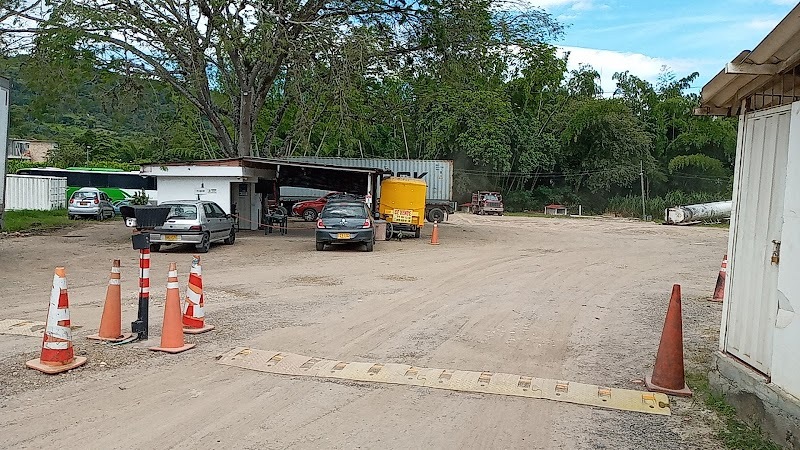 Parqueadero la consolata